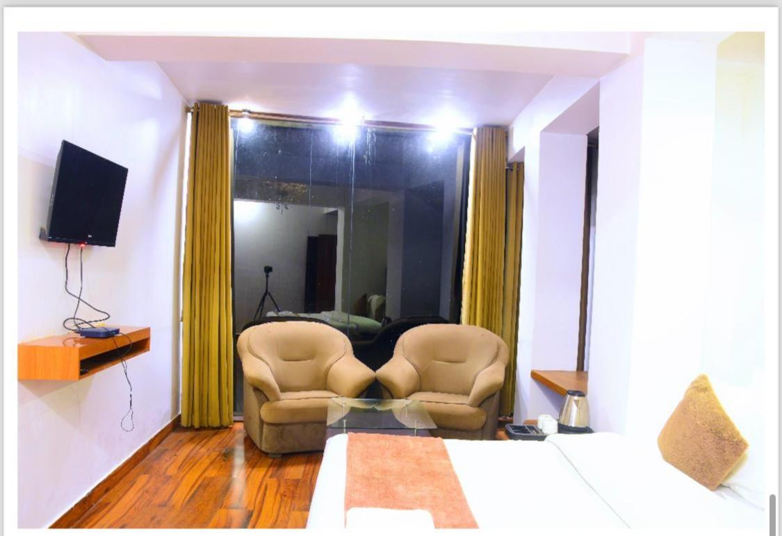 Hotel King Near Drc Parking Darjeeling  Exterior foto